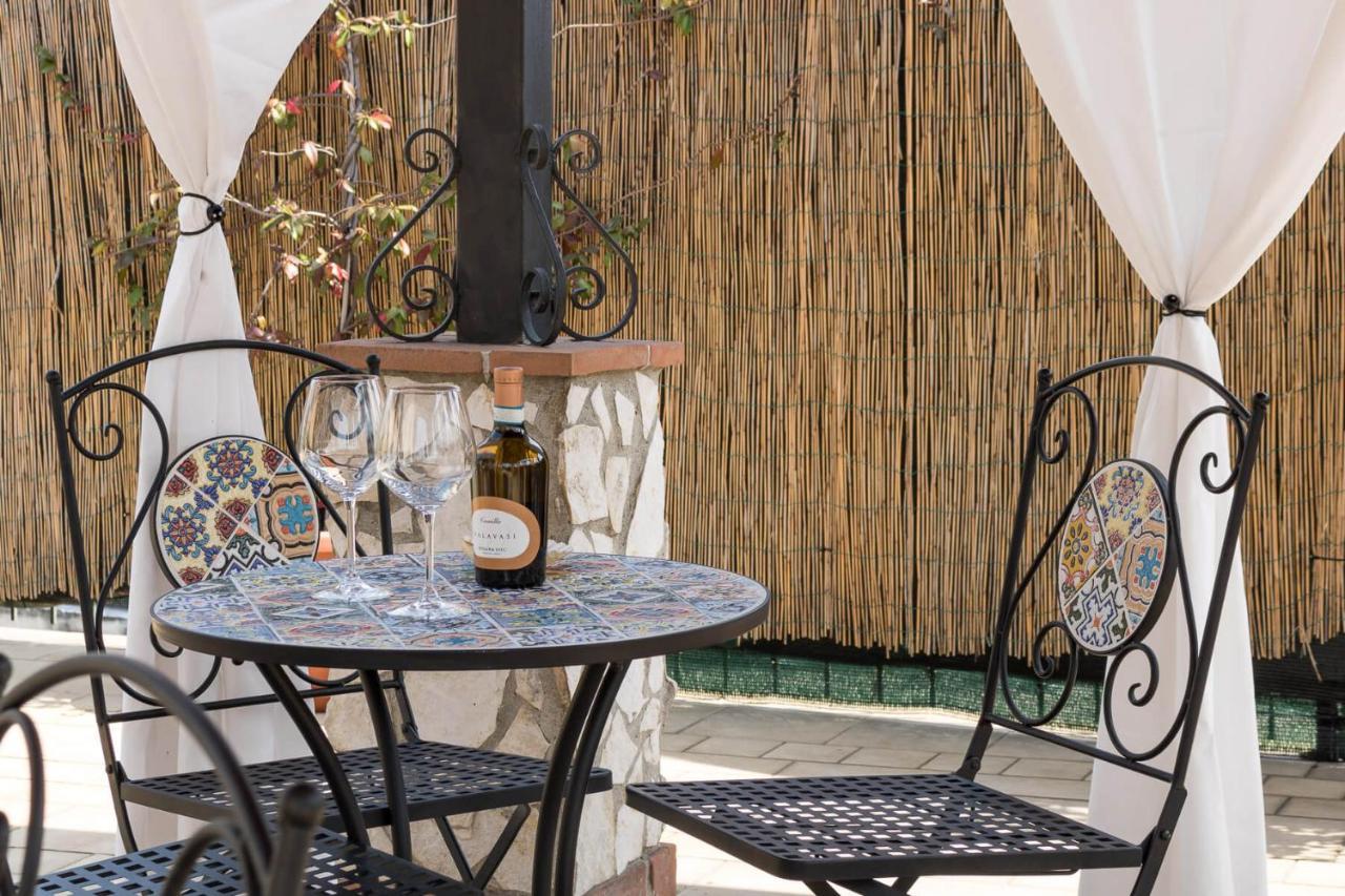 Le 2 Perle 2.0 Hotel Пескиера дел Гарда Екстериор снимка